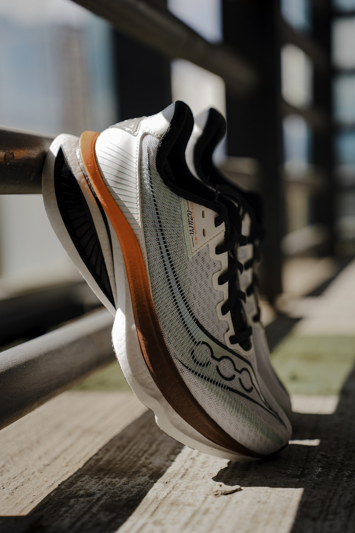 Saucony Endorphin Azura